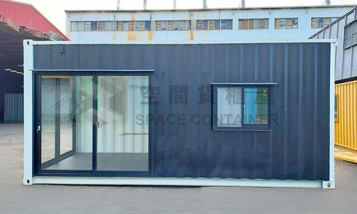 【20-23H】20呎霧黑白邊精裝展示雙櫃